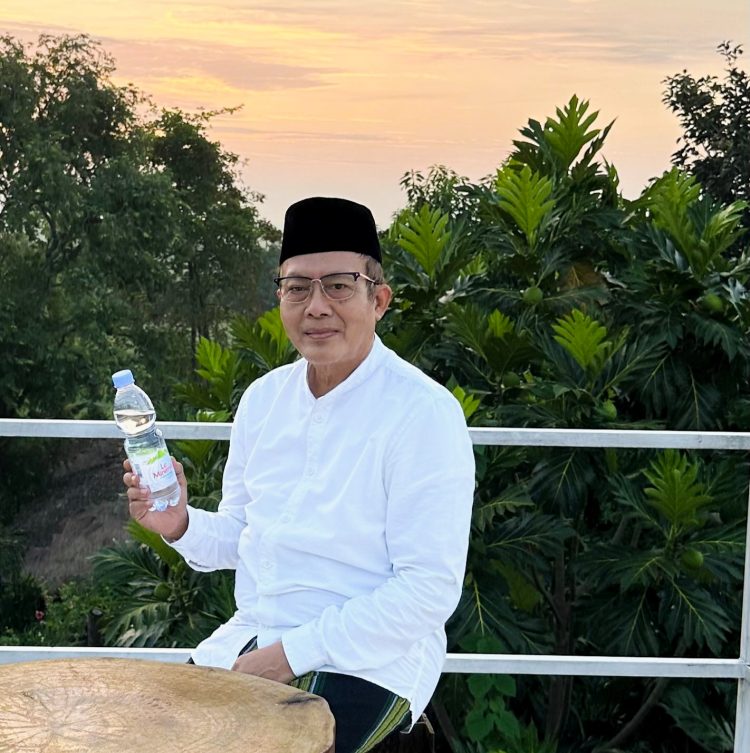 Dr. KH. Ikhsan Abdullah, SH., MH., Fouder Indonesia Halal Watch (IHW).(Foto: IHW)